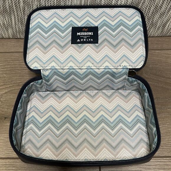 Missoni For Delta Navy Blue Cosmetic Makeup Case Travel Toiletry - Picture 6 of 11